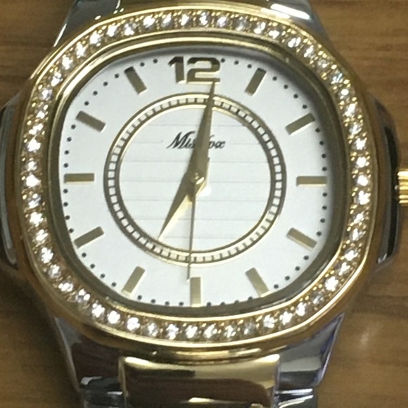 miss fox Accessories - New women’s fashion watch